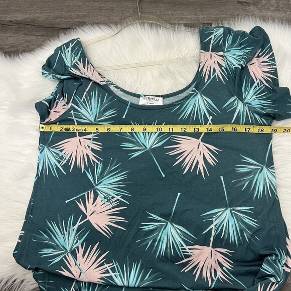 Vermilli Hawaii Island Seas Palm Print Short Sleeve Swing Dress - Picture 5 of 7